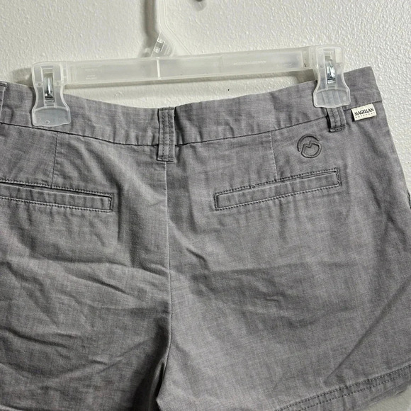 Magellan Outdoors Women Gray Casual Shorts Size 6 - Picture 8 of 9